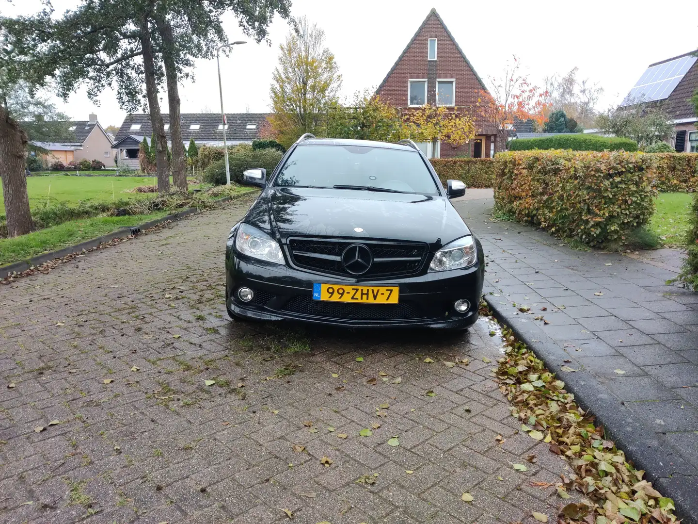 Mercedes-Benz C 220 Mercedes-Benz C-Klasse 2.2 CDI C220 Estate AMG Zwart - 1