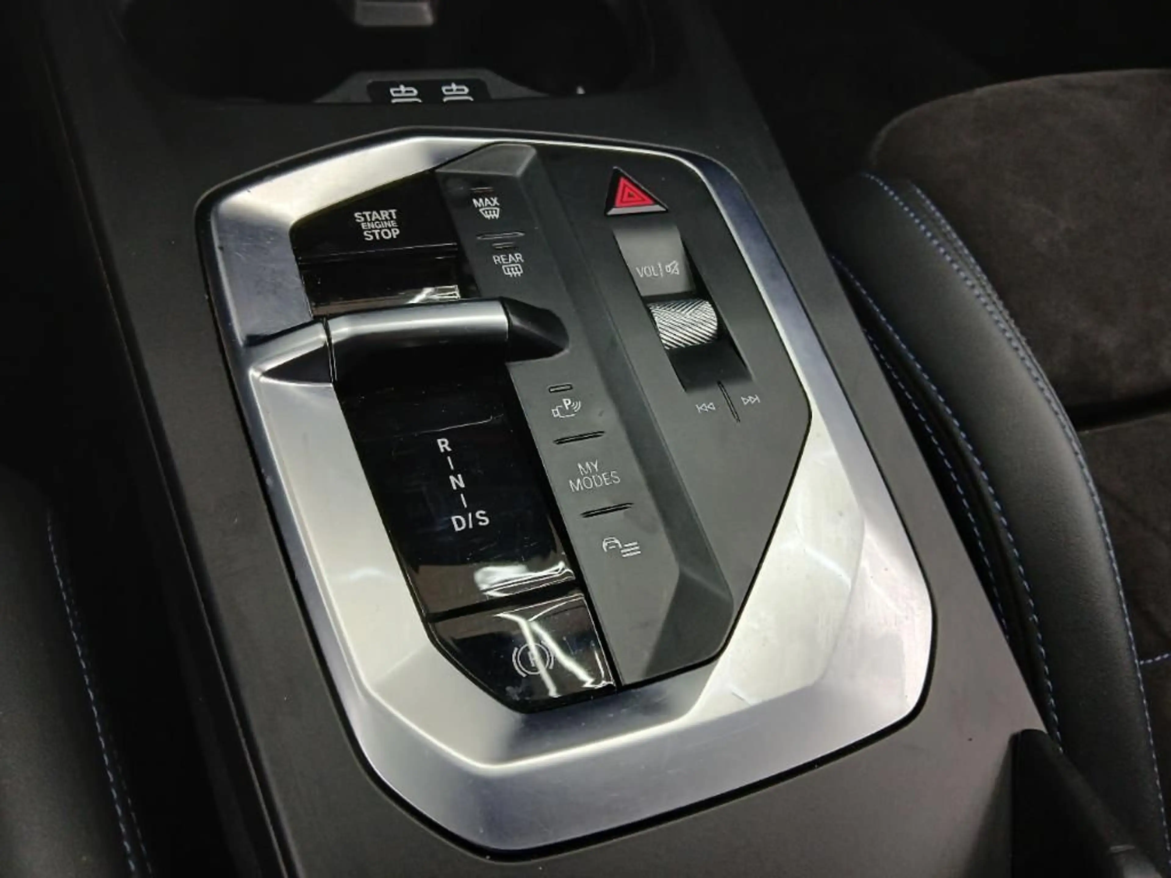 BMW 120 i M SPORT PRO HUD 360 h/k AktivSitze DASHCAM — photo 14