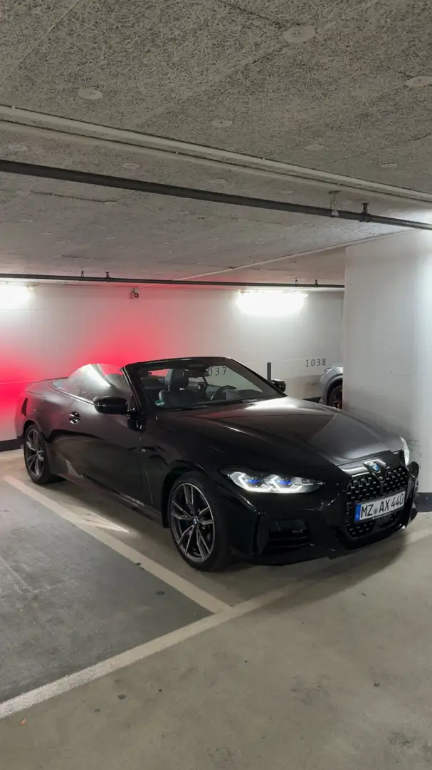 BMW 440 M440i xDrive Cabrio Schwarz - 1