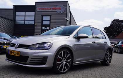 Volkswagen Golf GTD 2.0 TDI | Panorama | Stoelverwarming | 184PK | Hig