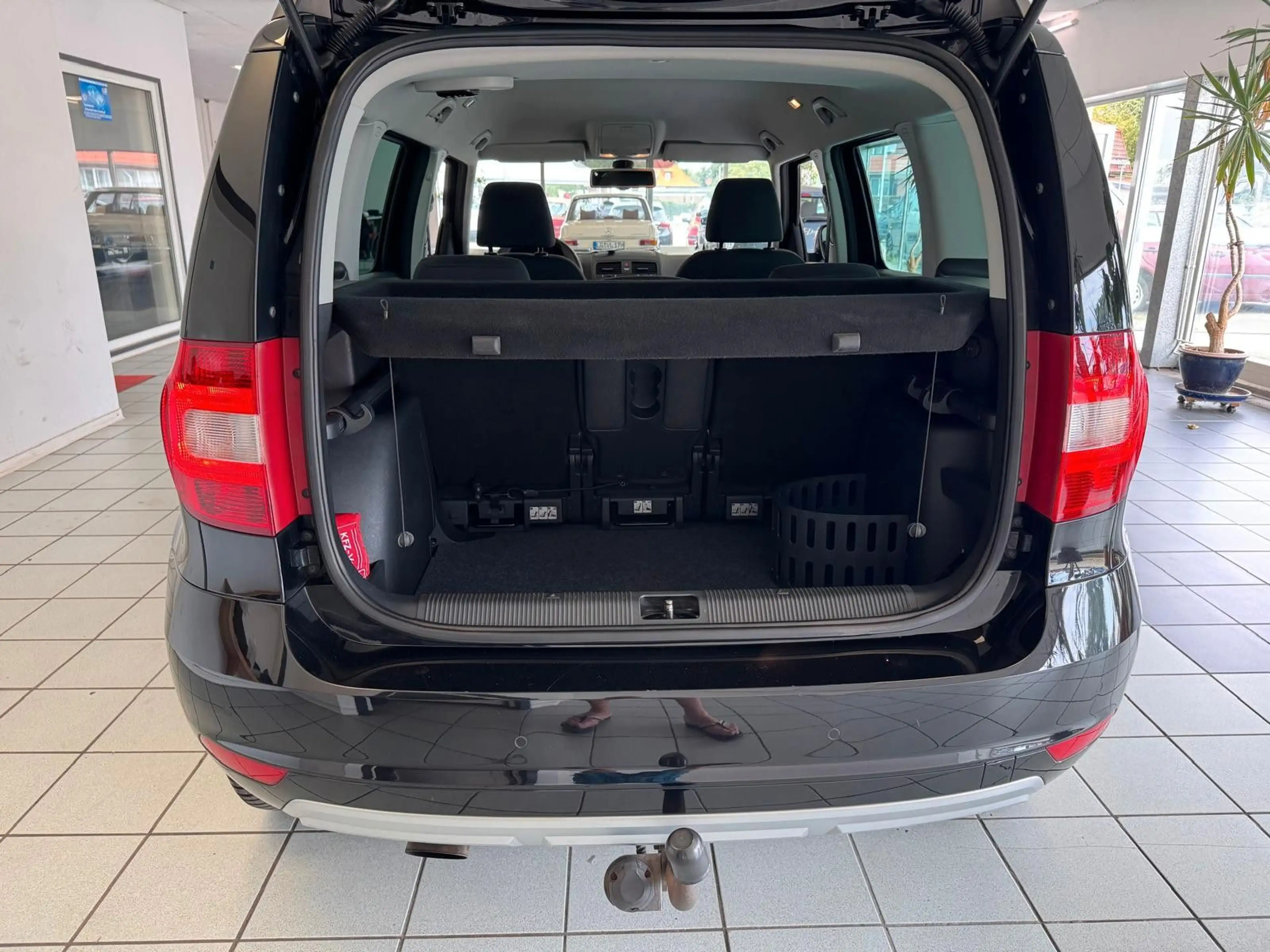 Skoda Yeti **Sitzheizung+Anhängerkupplung** — photo 10