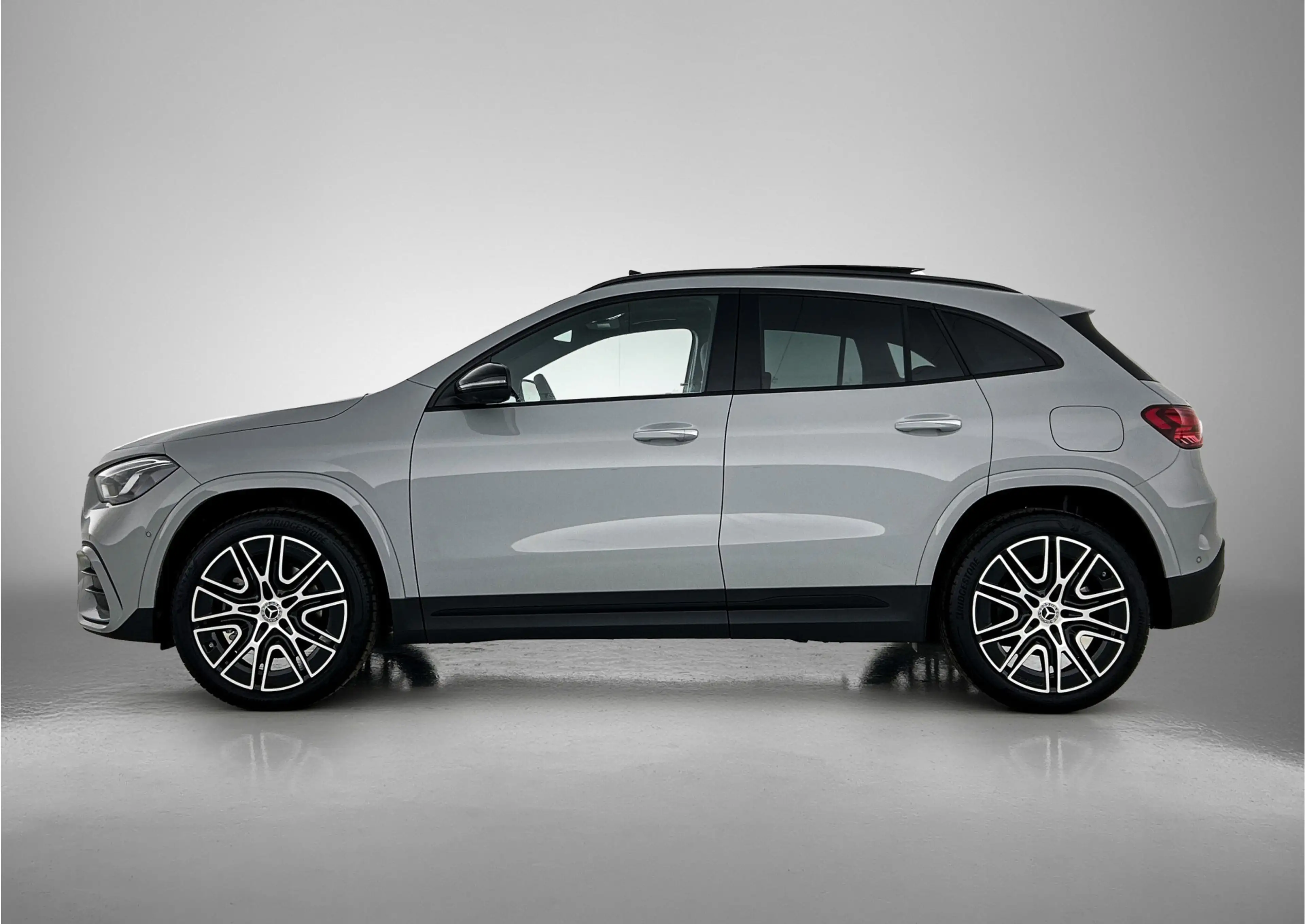 Mercedes-Benz GLA 250 e Business Solution AMG | AMG Line Plus pakket | T — photo 3