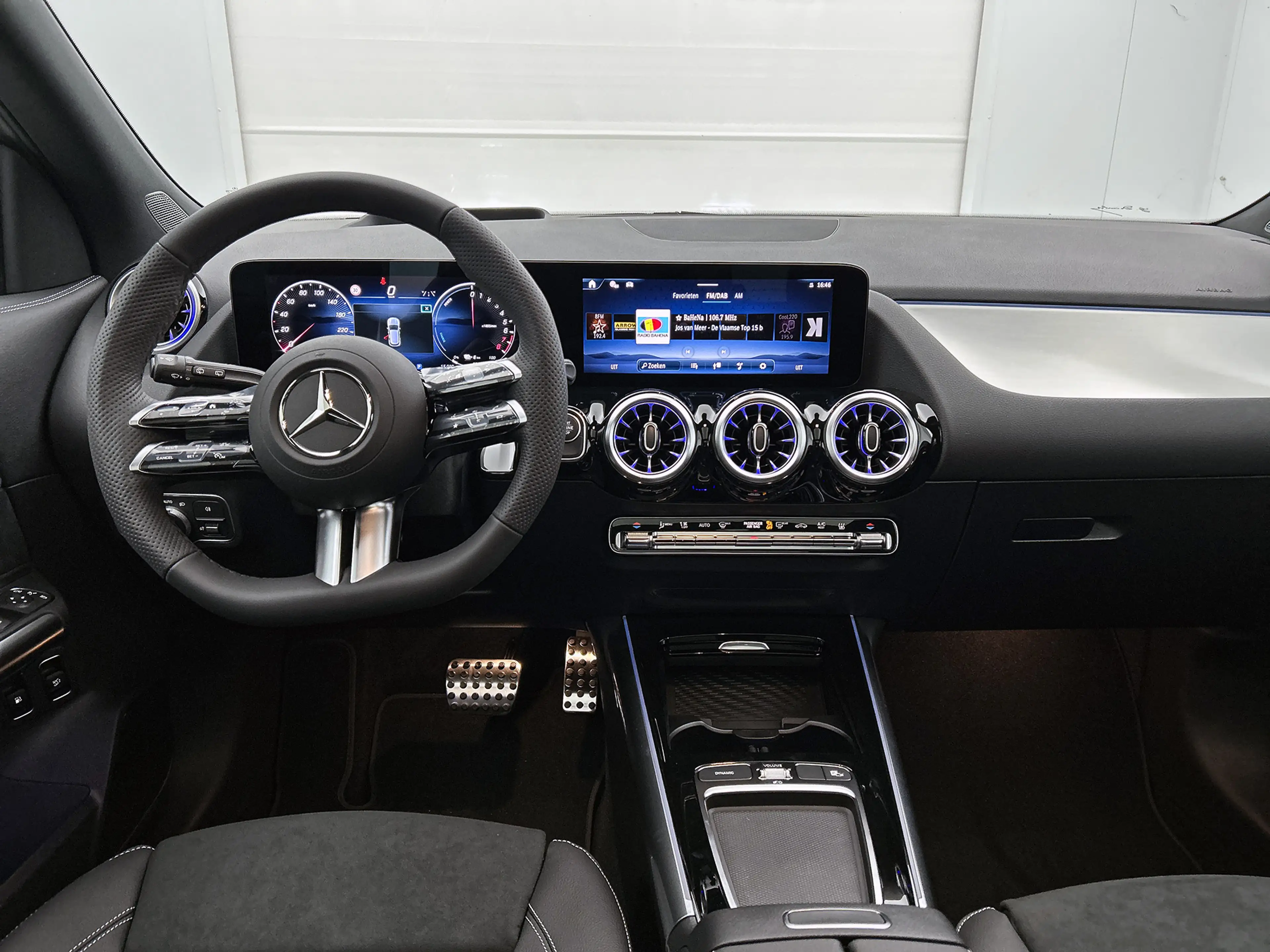 Mercedes-Benz GLA 250 e Business Solution AMG | AMG Line Plus pakket | T — photo 4