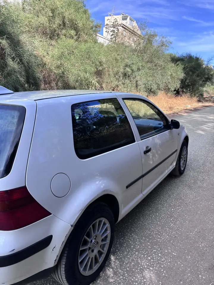 Volkswagen Golf 1.9SDI Conceptline, foto 3
