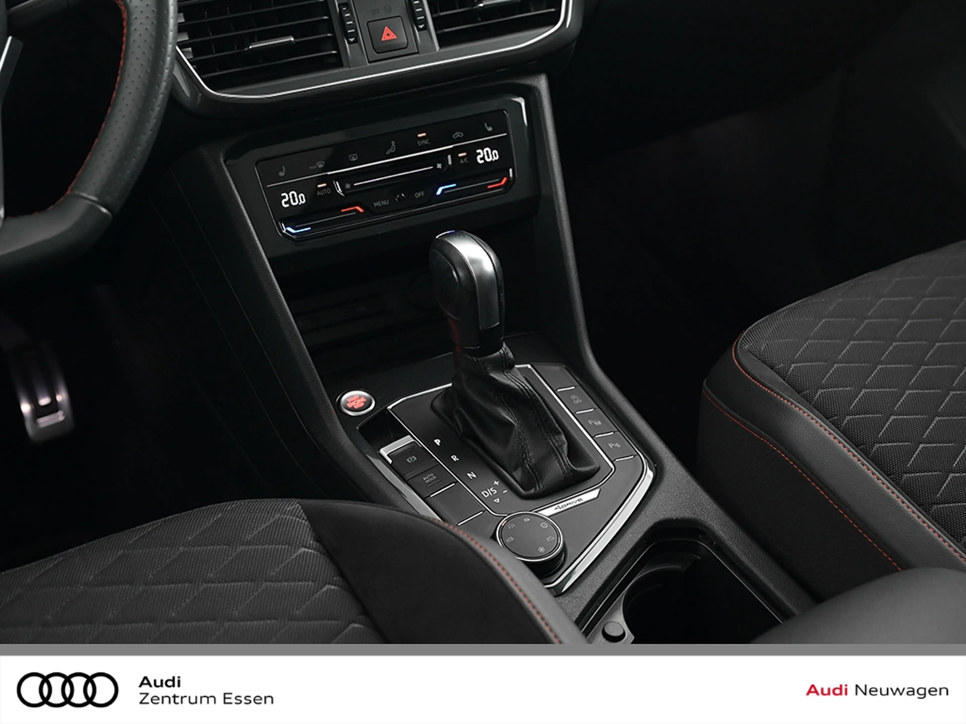 SEAT Tarraco TSI 4Drive  Panoramadach 7-Sitzer AHK FR — photo 12