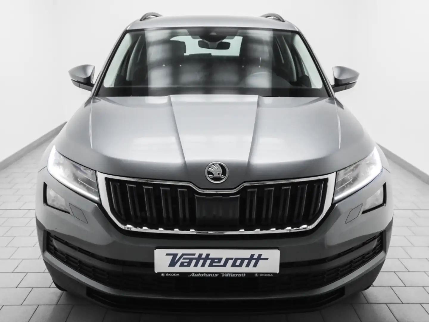 Skoda Kodiaq 4x4 Soleil Navi Standheiz Leder ACC Gris - 2