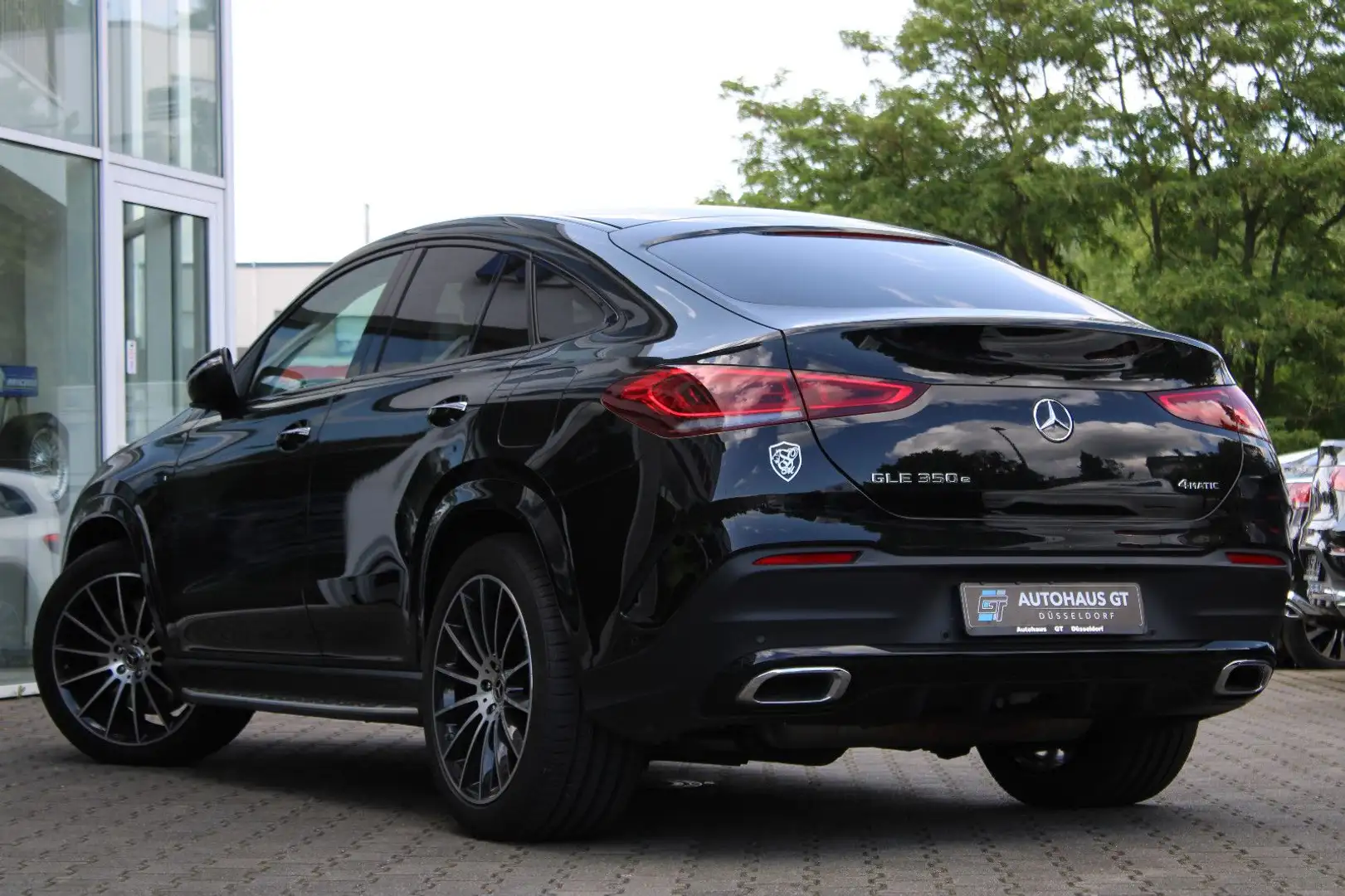 Mercedes-Benz GLE 350 e 4Matic/AMG/Night/ACC/Airmatic/Leder/AHK Schwarz - 2