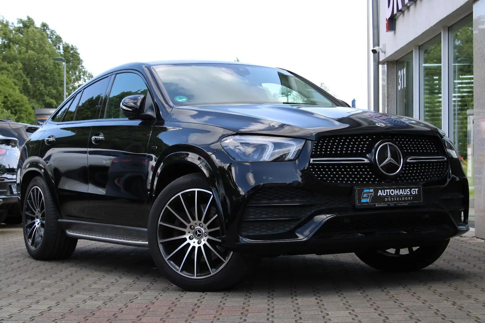 Mercedes-Benz GLE 350 e 4Matic/AMG/Night/ACC/Airmatic/Leder/AHK Schwarz - 1