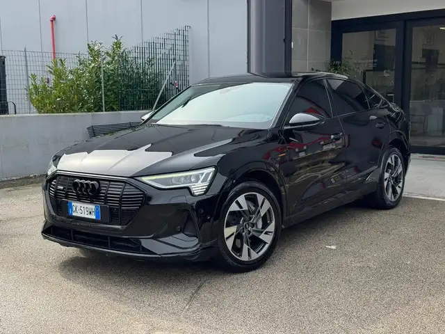 Audi e-tron Sportback 55 quattro cvt S-Line esterno