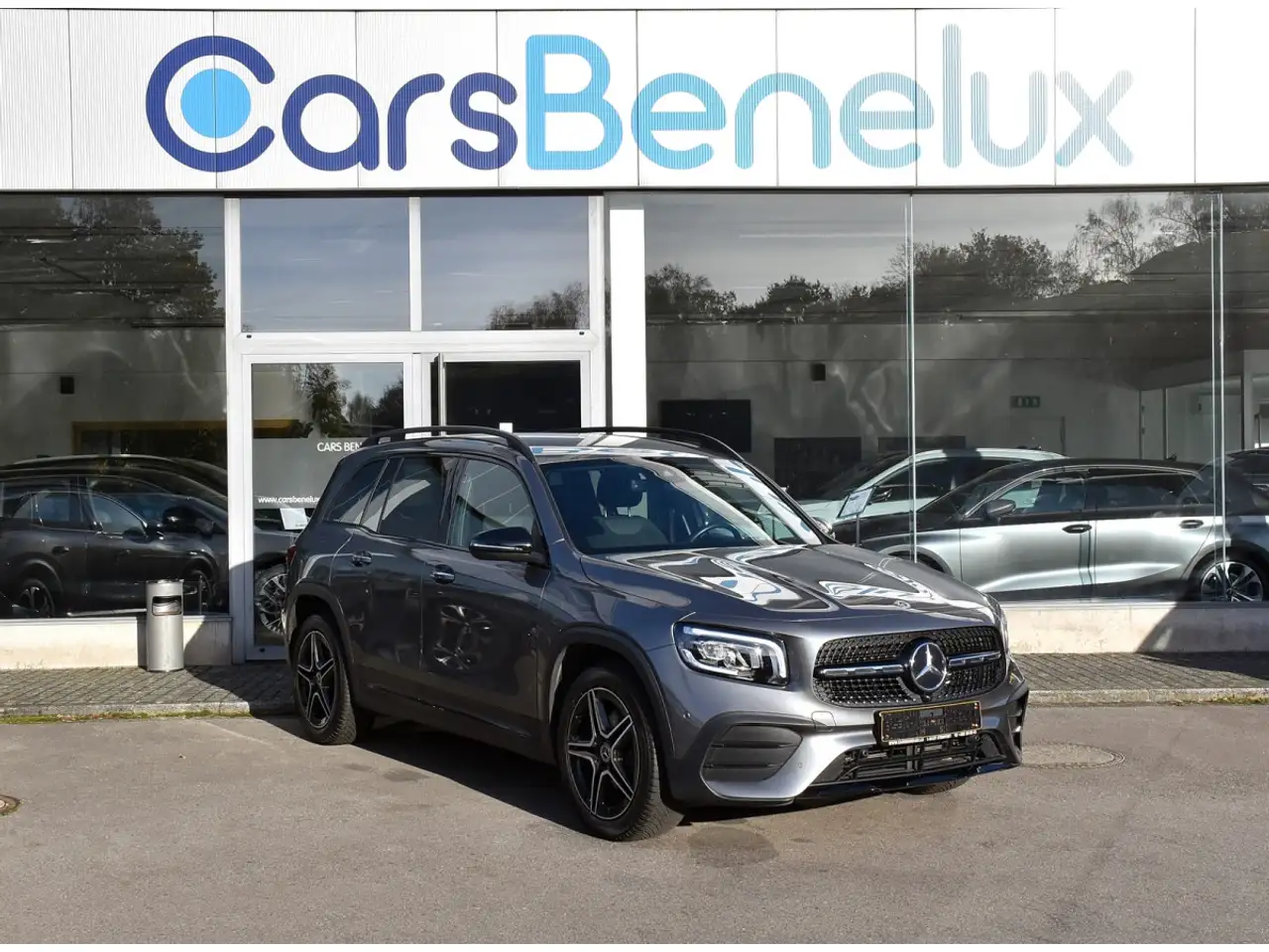 Mercedes-Benz GLB 180