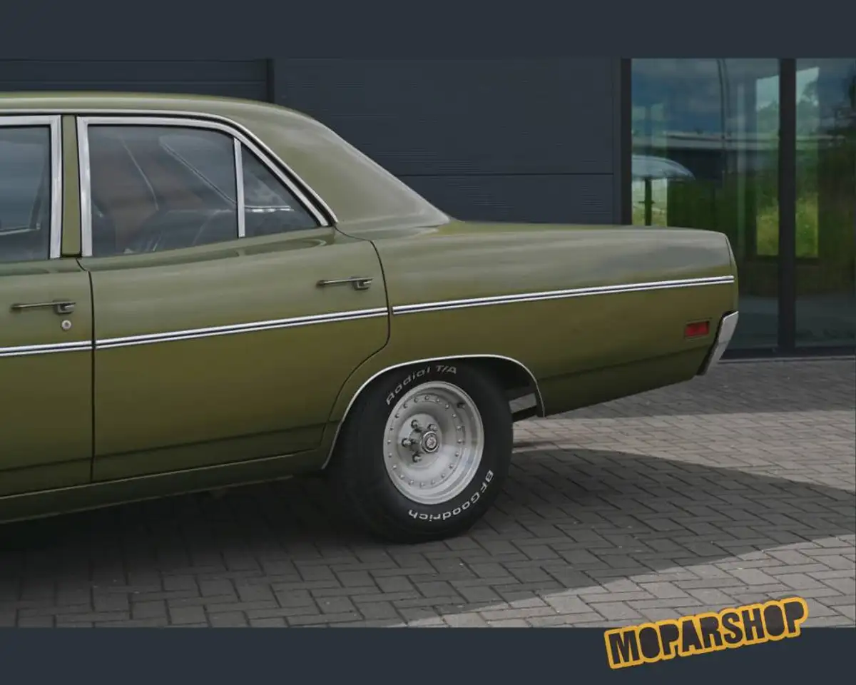 Plymouth Satellite High / 4 Door Sedan / B-Body / 318cui (5.2L), foto 9