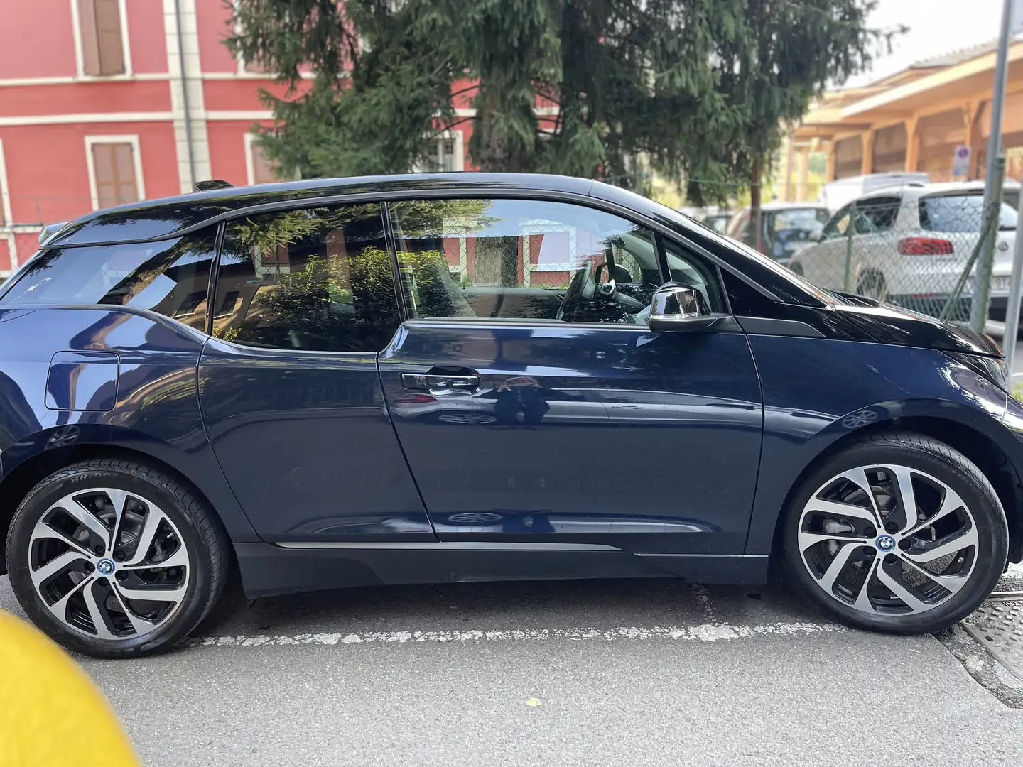 BMW i3 120Ah Advantage - 1