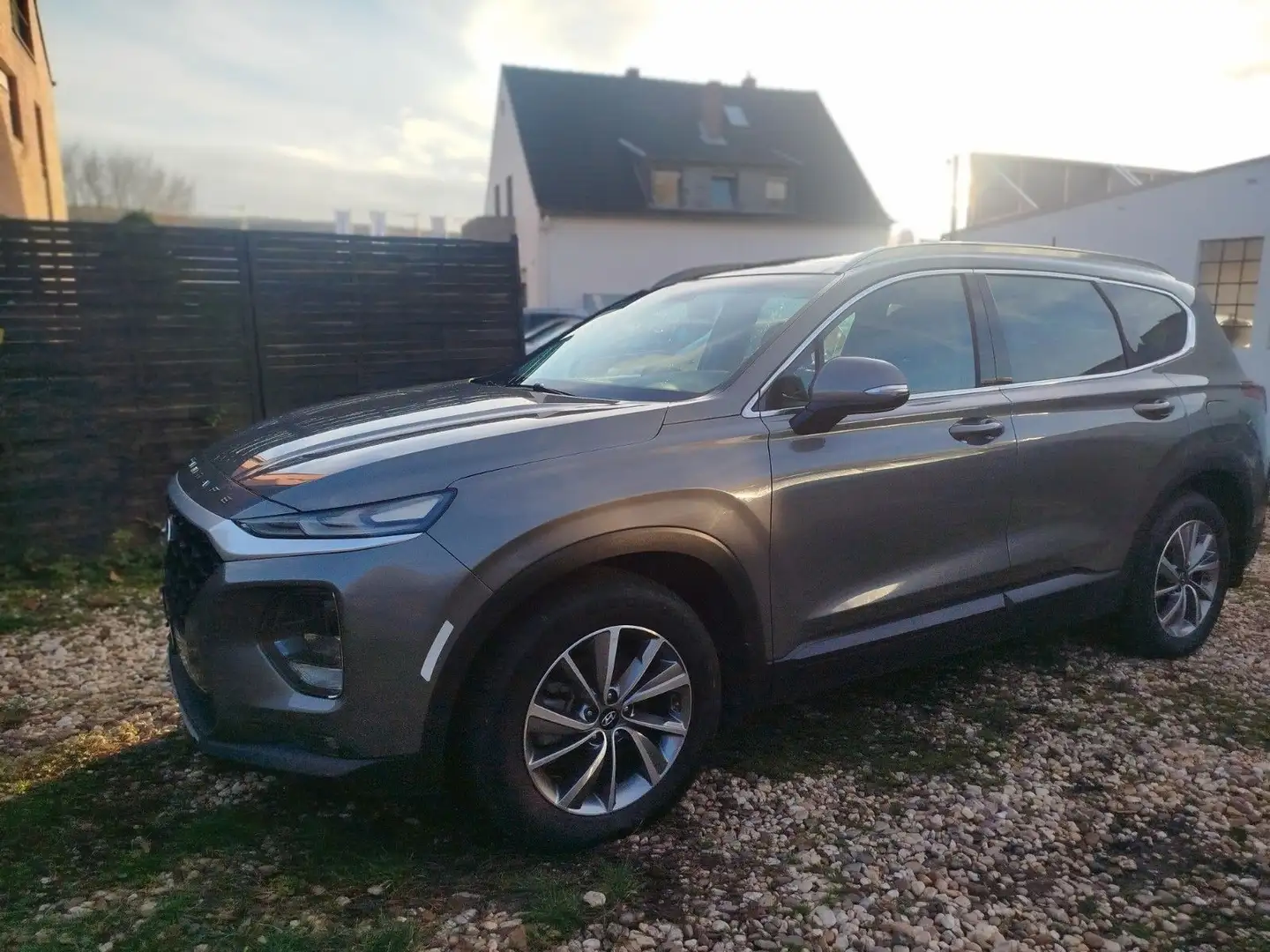 Hyundai SANTA FE Select 2WD 2,0*Navi*Temp.*PDC*7-Sitzer Braun - 2