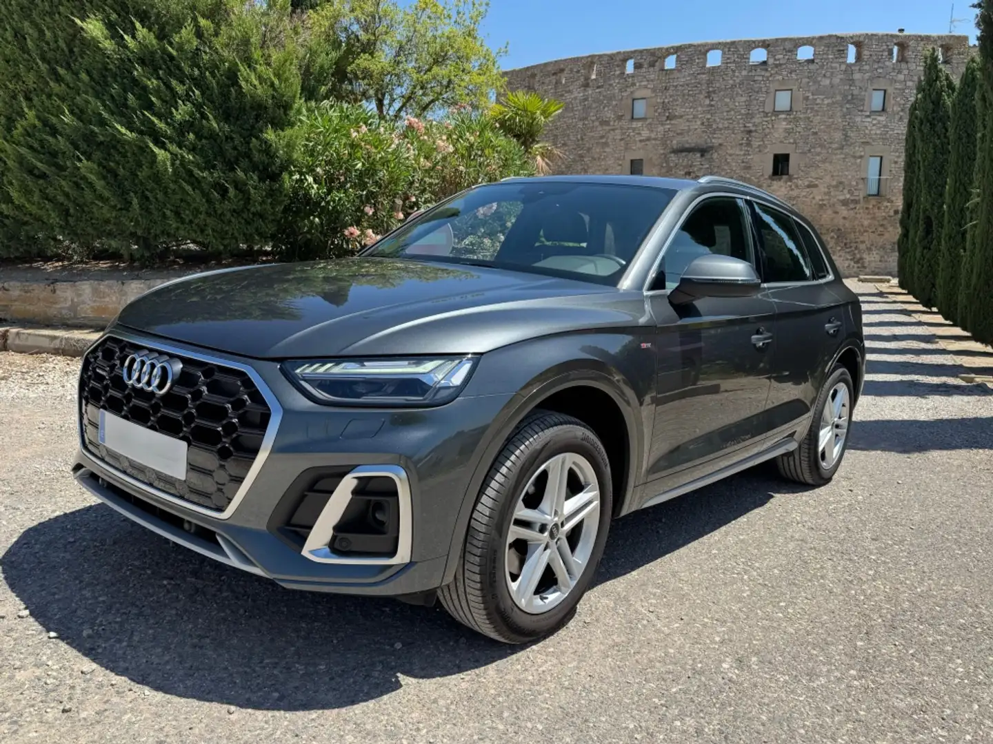 Audi Q5 40 TDI quattro-ultra S line S tronic 150kW Gris - 1