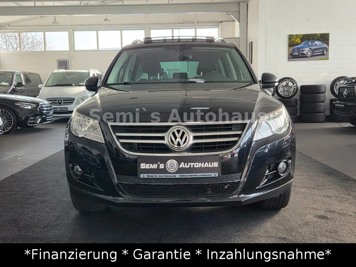 Volkswagen Tiguan Sport & Style 4Motion*2.Hand*Panorama* Schwarz - 2
