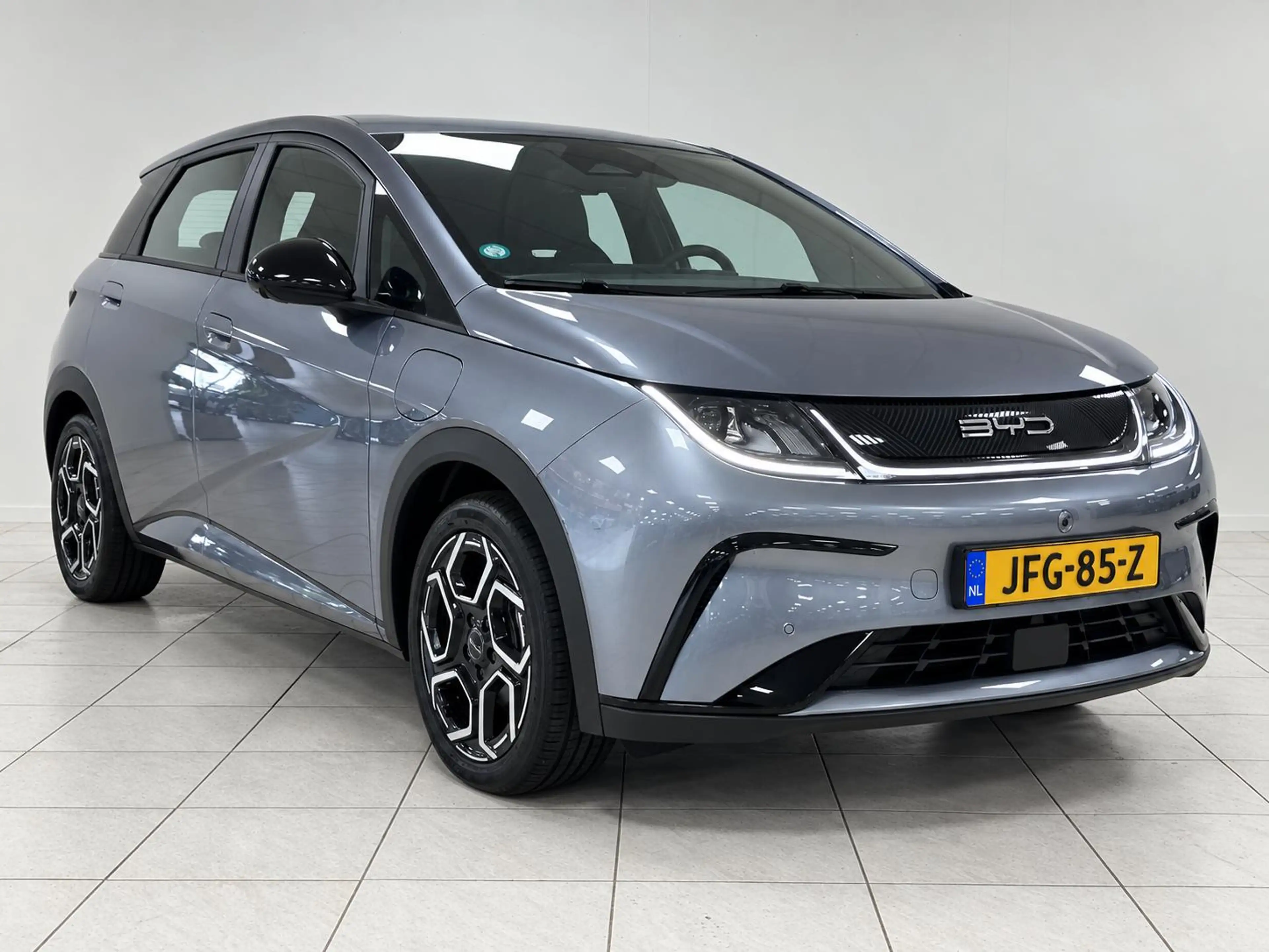 BYD Dolphin Design 60.4 kWh Demo | 360 camera | Adaptive cruis — photo 5