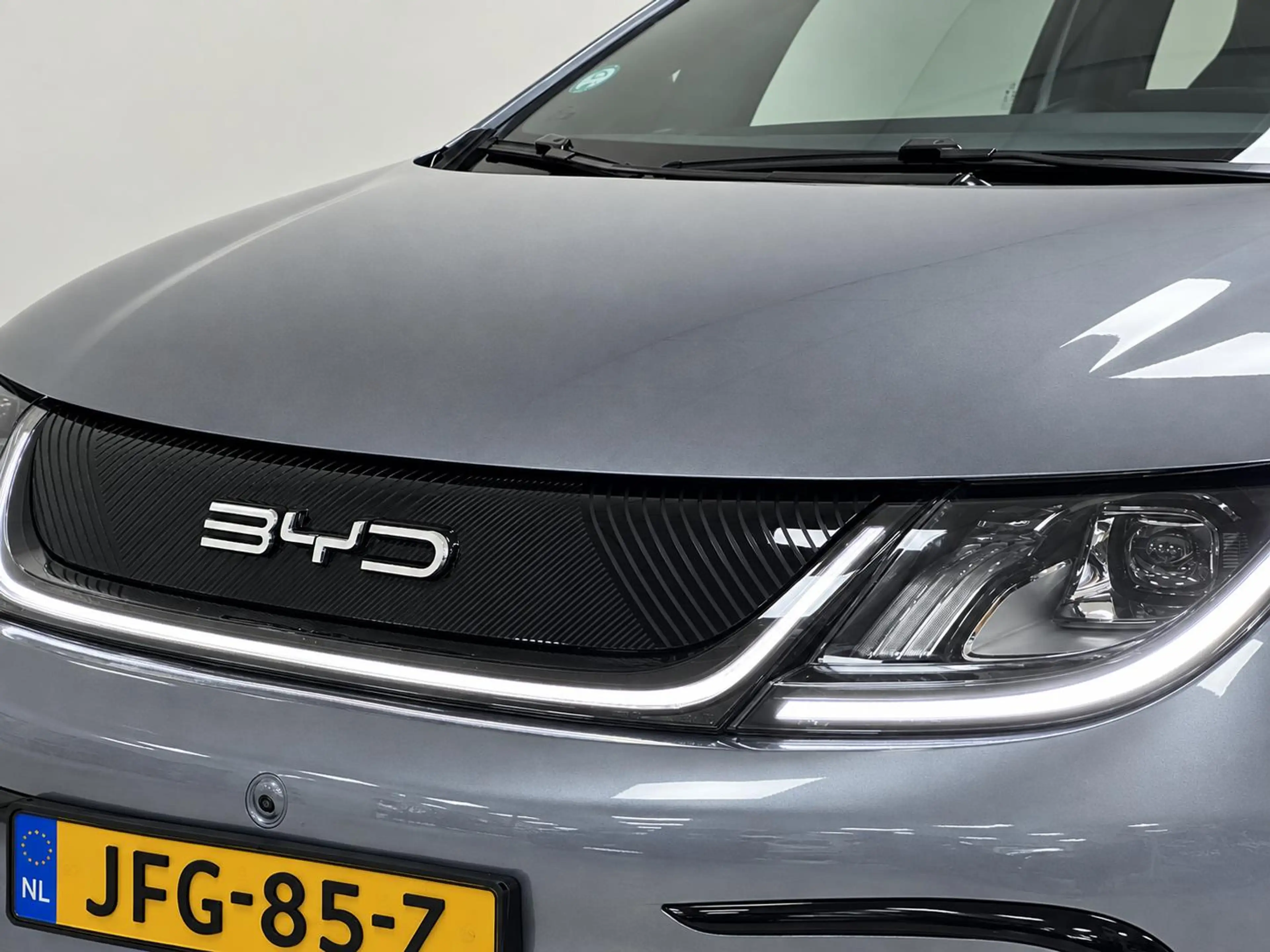 BYD Dolphin Design 60.4 kWh Demo | 360 camera | Adaptive cruis — photo 27