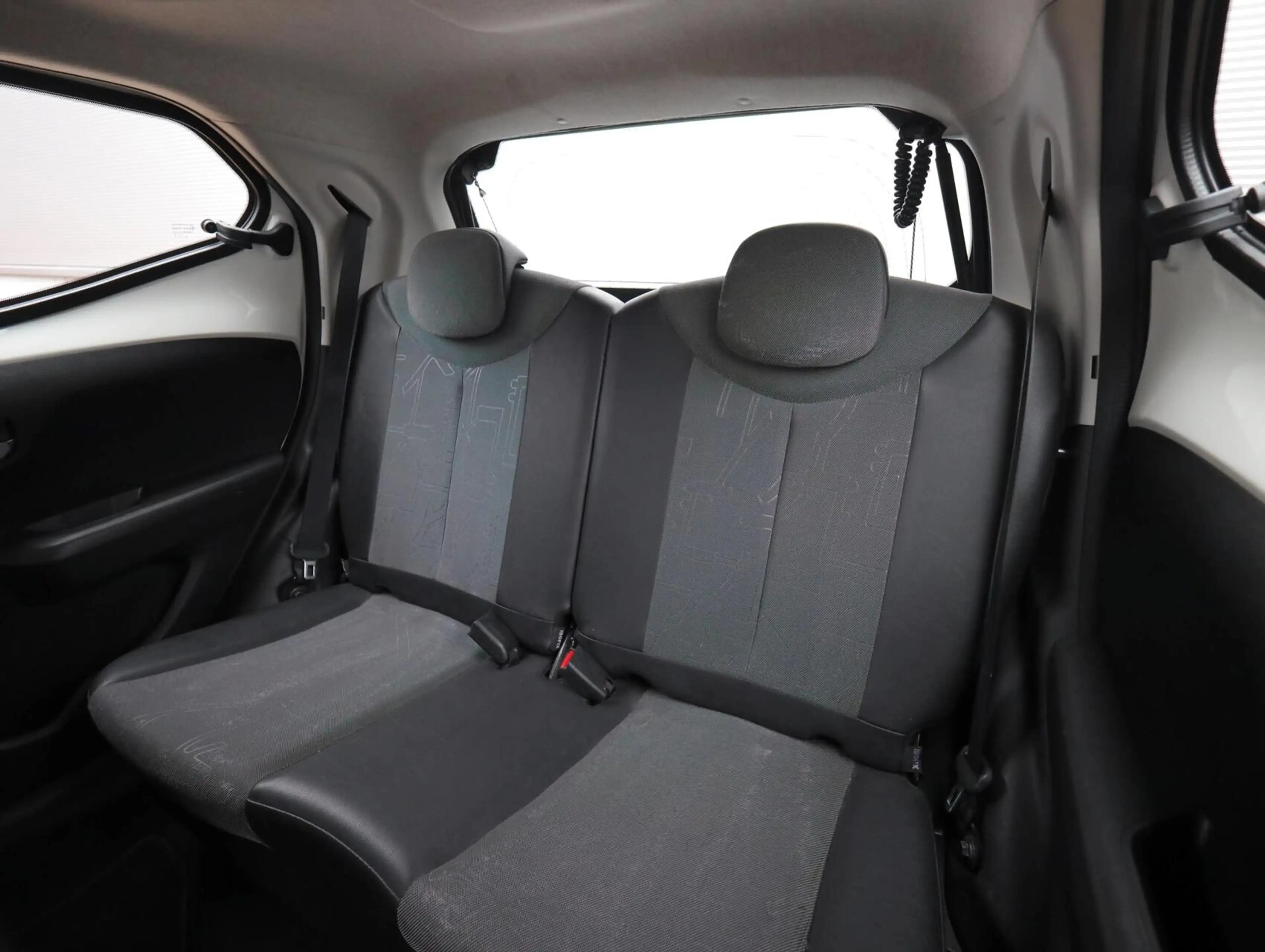 Toyota Aygo 1.0 VVT-i x-wave Automaat 5drs Vol-Opties Cabrio — photo 6