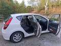 Hyundai i30 i30 1,6 CRDi Europe plus DPF Europe plus Weiß - thumbnail 4