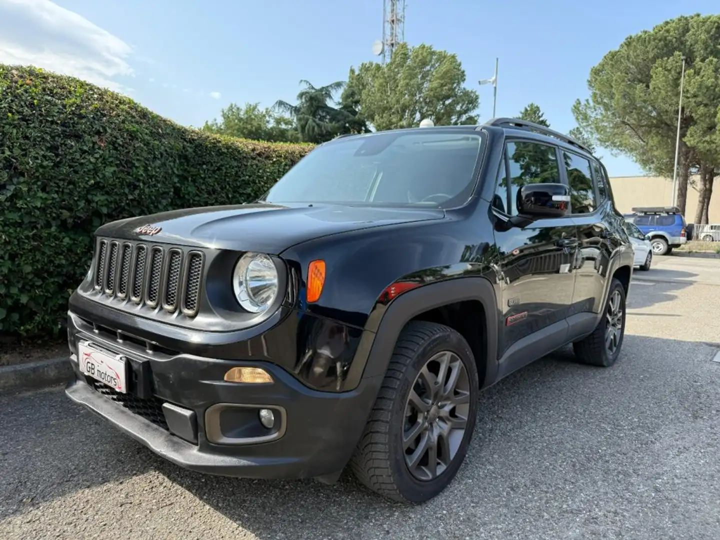 Jeep Renegade 2.0 Mjt 140CV 4WD Active Drive Low 75th Anniversar Negro - 1