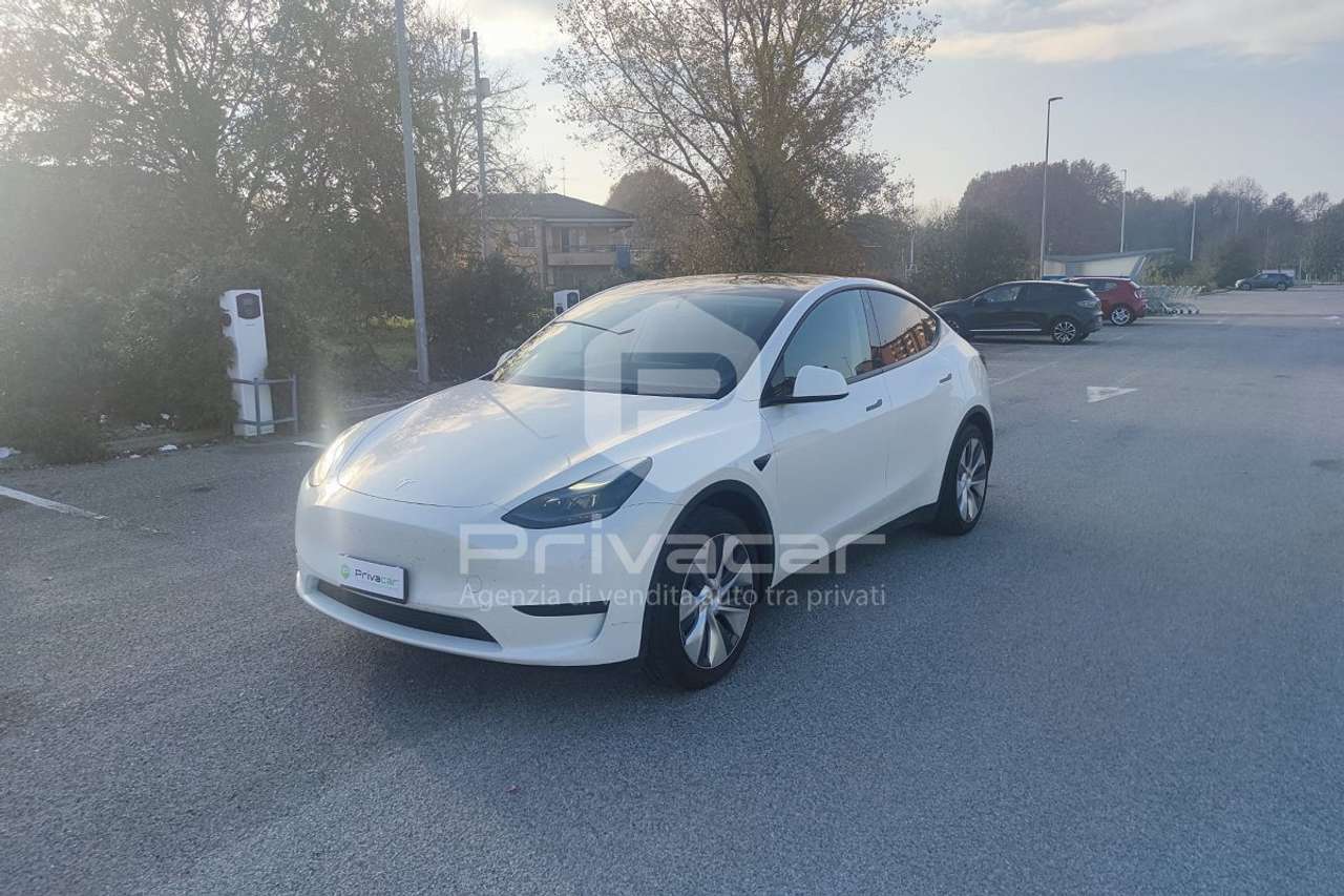 Tesla Model Y Model Y RWD