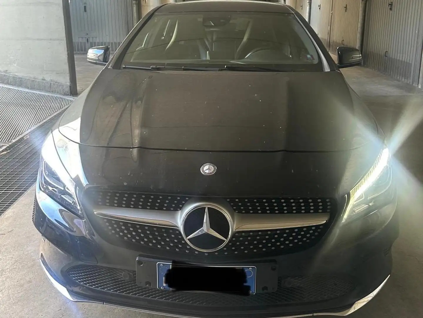 Mercedes-Benz CLA 180 CLA Shooting Brake 180 Sport auto FL Nero - 1