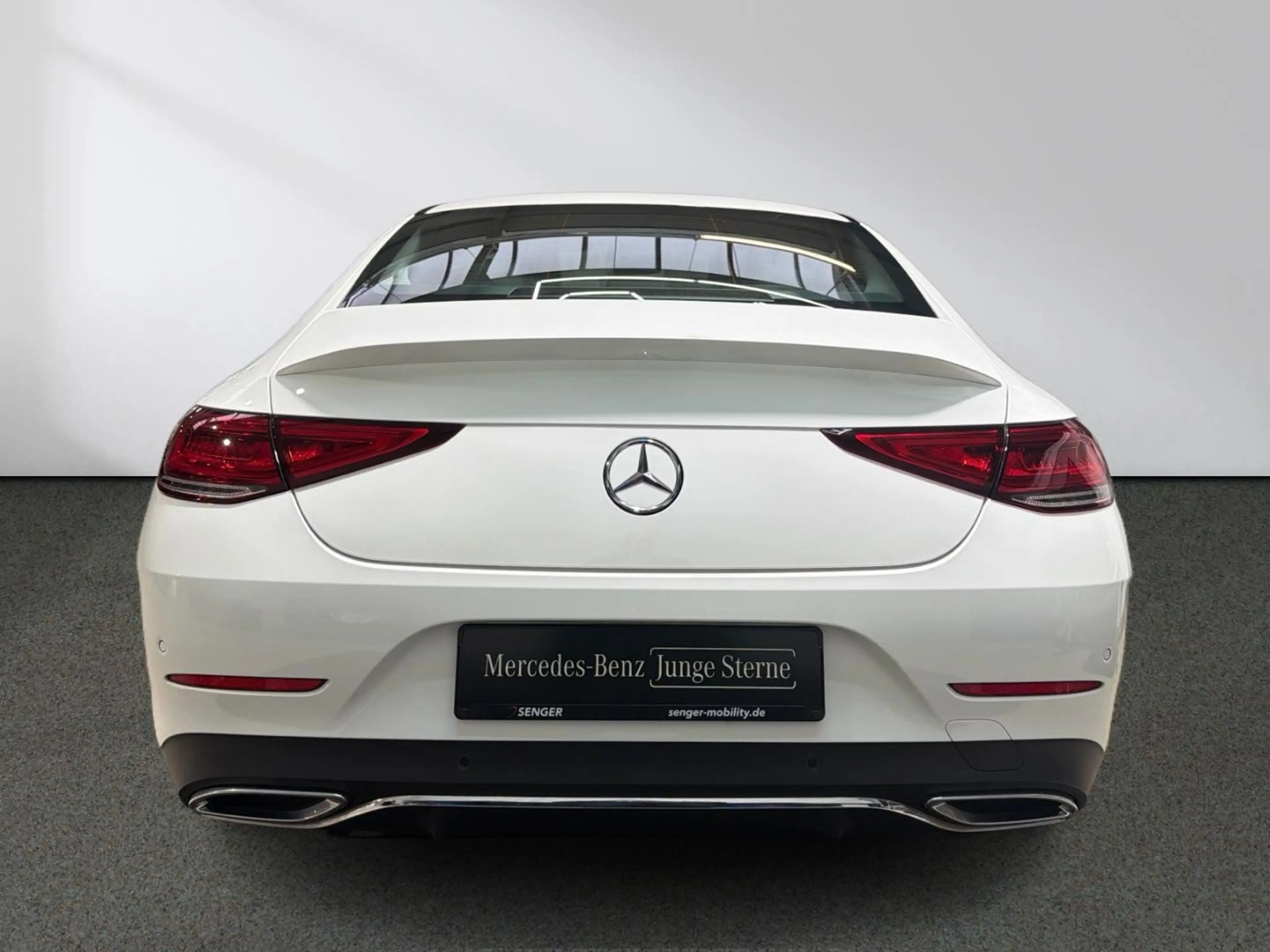 Mercedes-Benz CLS 220 d Avantgarde Standhzg. 360°-K. Distronic — photo 6