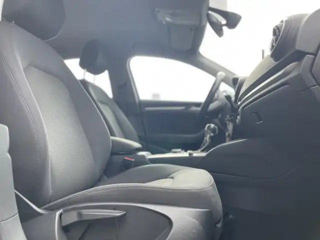 Audi A3 view 4