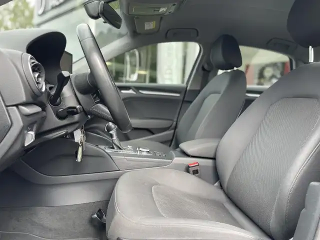 Audi A3 view 6