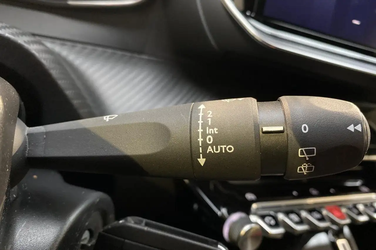 Peugeot 2008 Allure CARPLAY PDC, миниатюра 25