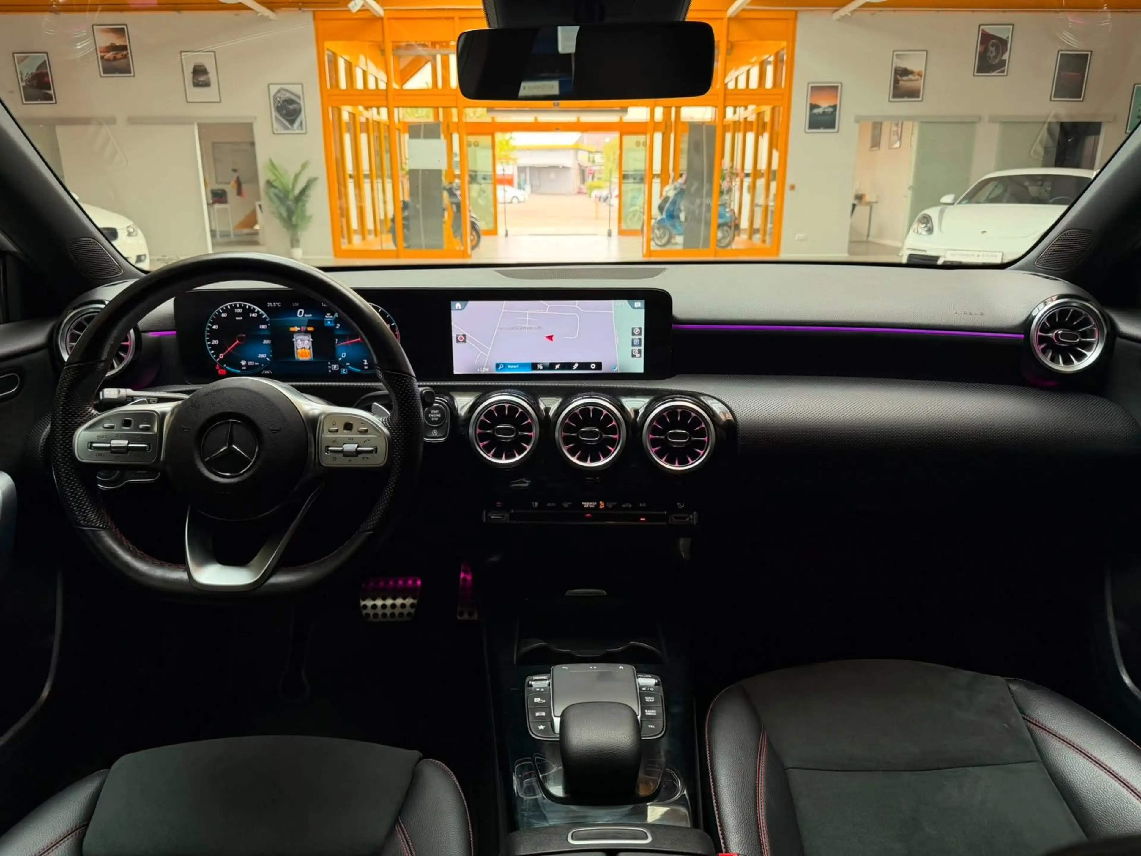 Mercedes-Benz A 200 A200 AMG-Line|MwSt.|LED|PDC|SHZ|Klima|Ambiente — photo 11