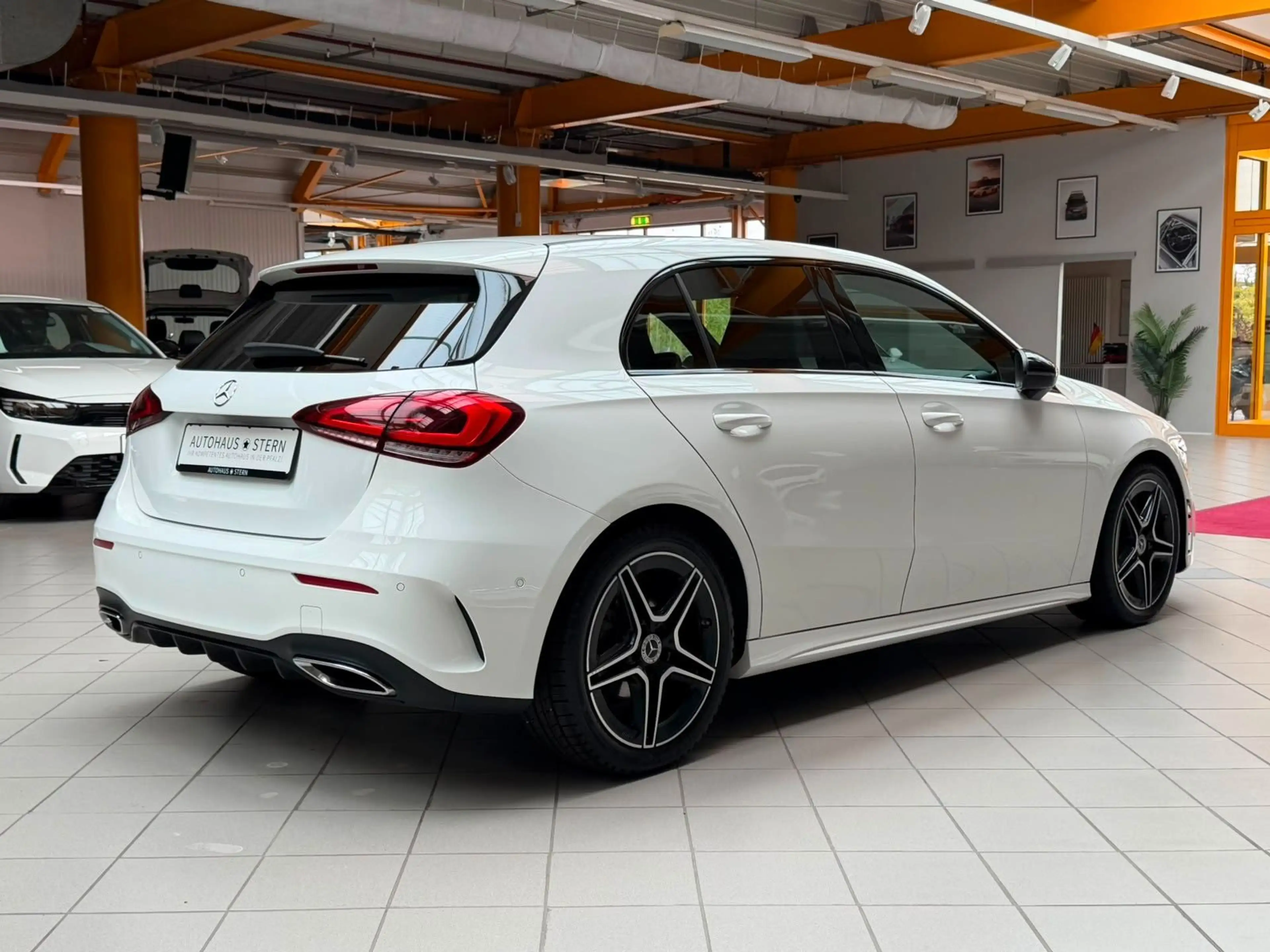 Mercedes-Benz A 200 A200 AMG-Line|MwSt.|LED|PDC|SHZ|Klima|Ambiente — photo 6