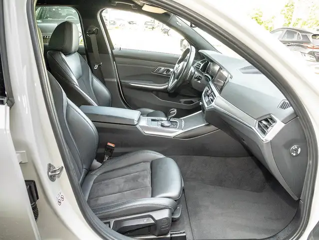 BMW M view 4