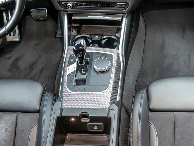 BMW M view 8