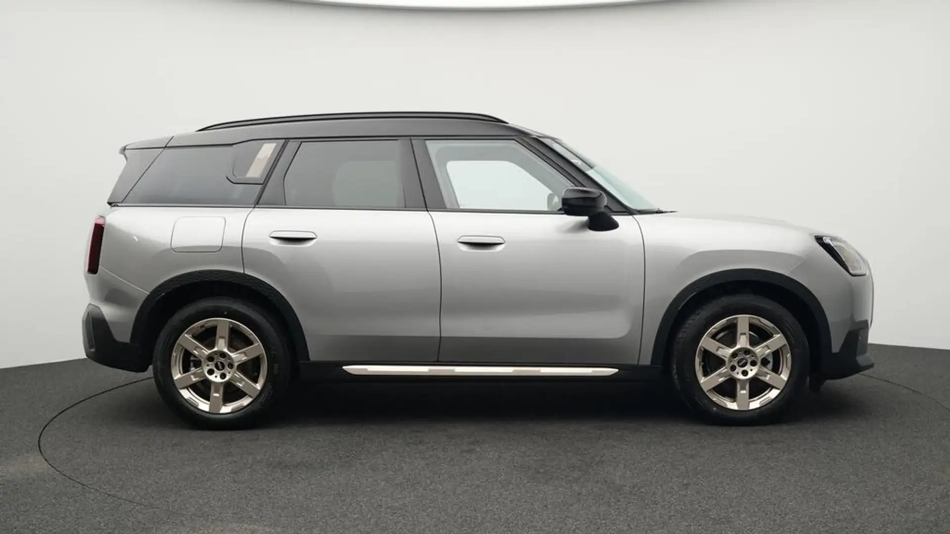 MINI Countryman D Favoured Trim Grau - 2