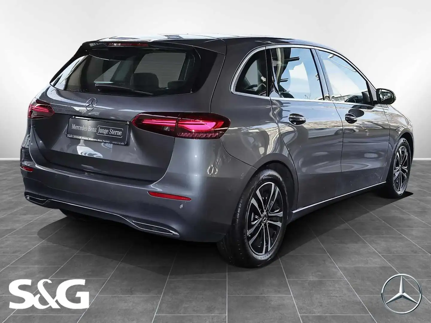 Mercedes-Benz B 180 AHK+PANORAMA+SPURHALTE+MBUX+LED+KAMERA+17" Grau - 2