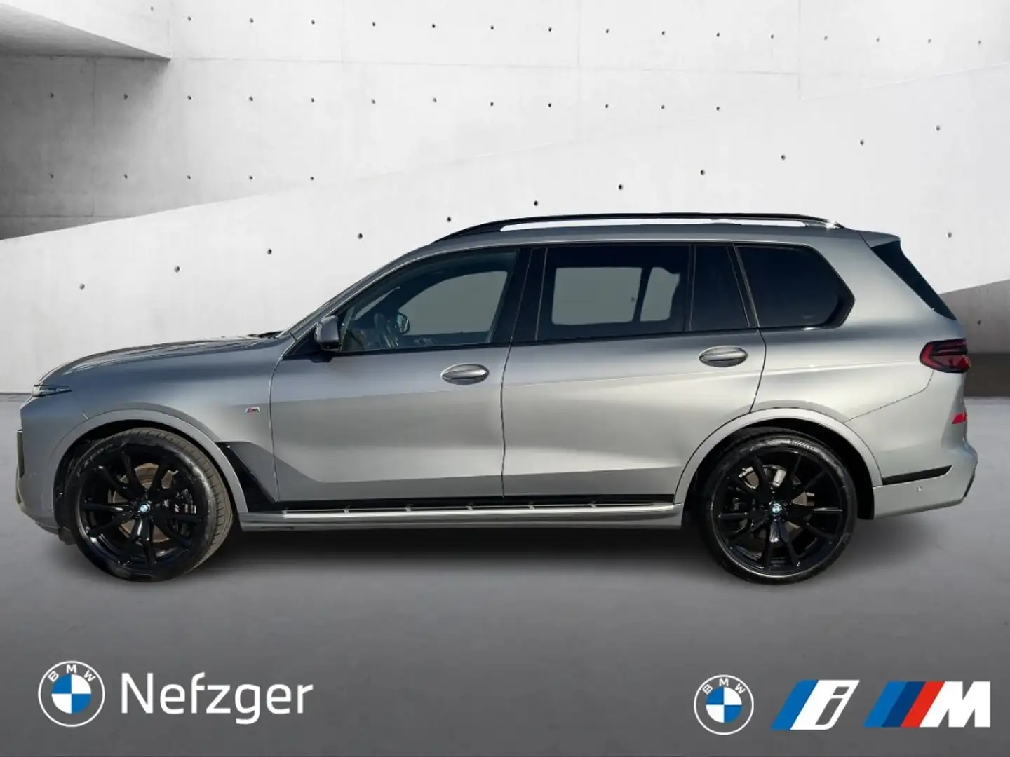 BMW X7 xDrive40d M Sport Massage B&W Panorama Standhzg Grau - 2
