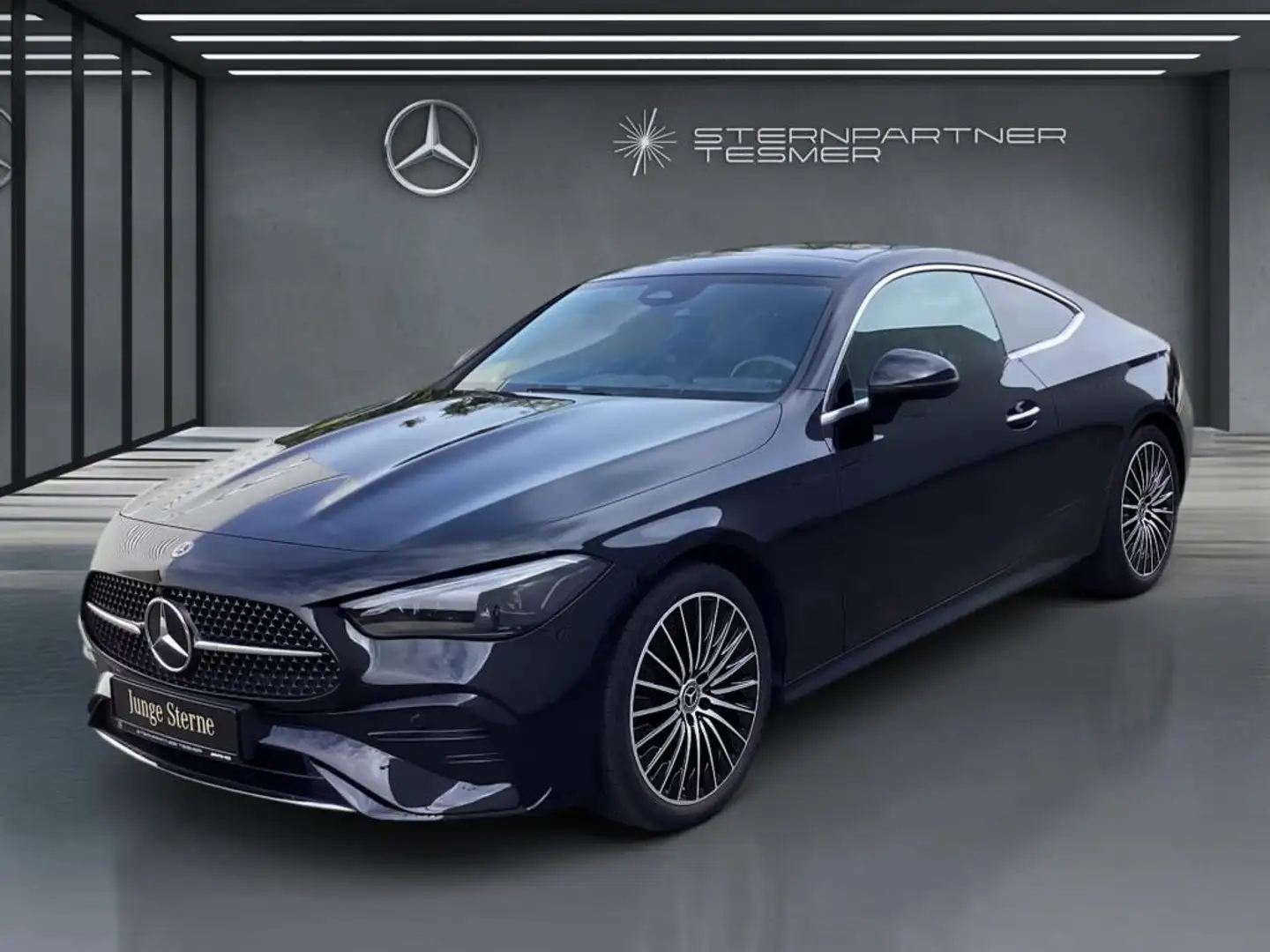 Mercedes-Benz CLE 200 +AMG+MBUX++PANO+360°+AHK+HuD+DISTRONIC Schwarz - 2