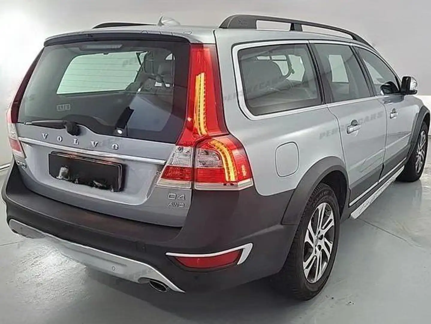 Volvo XC70 XC70 III 2007 2.4 d4 Momentum awd 181cv geartronic Grigio - 2