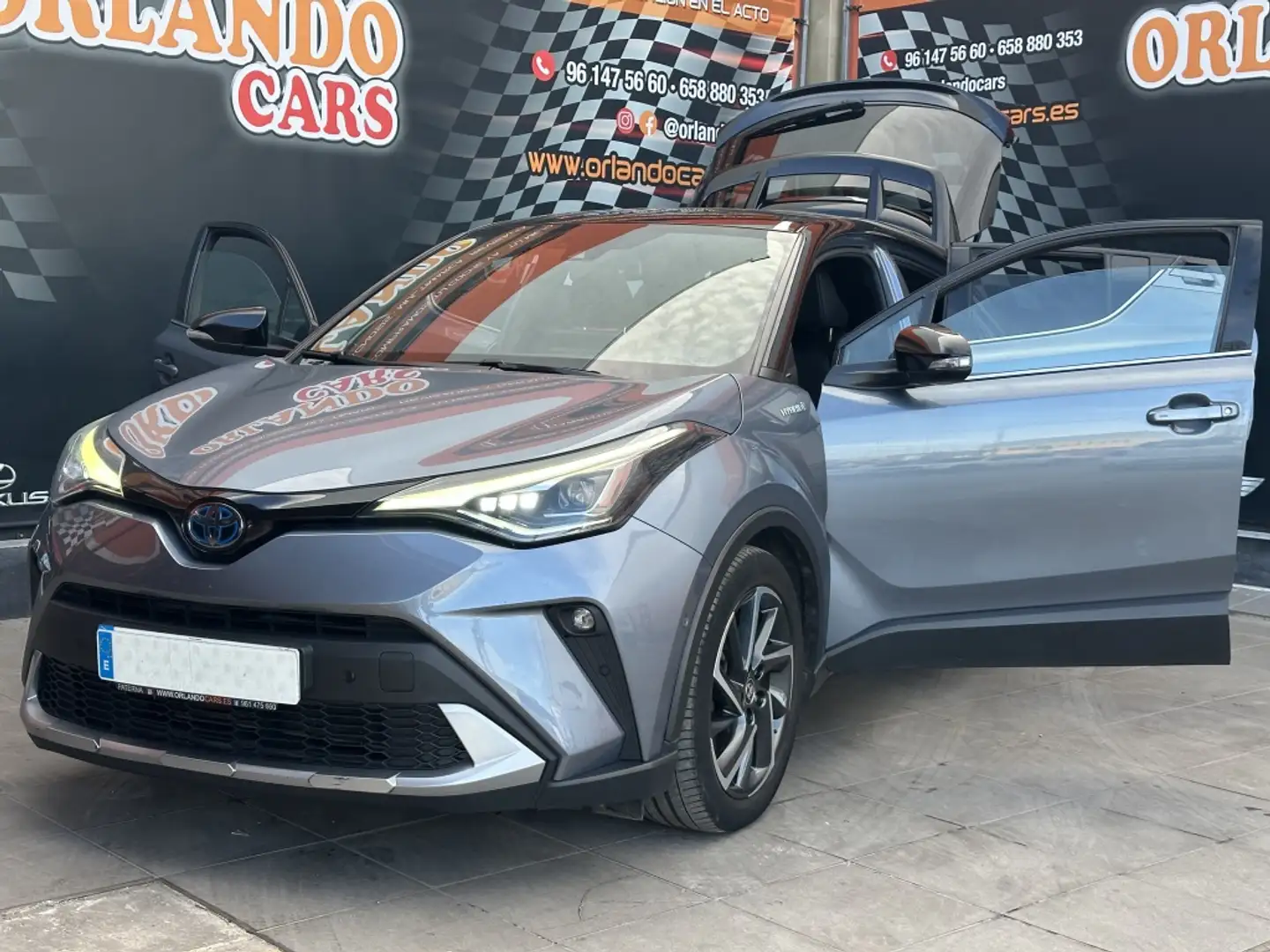 Toyota C-HR 180H Advance Luxury Grau - 1