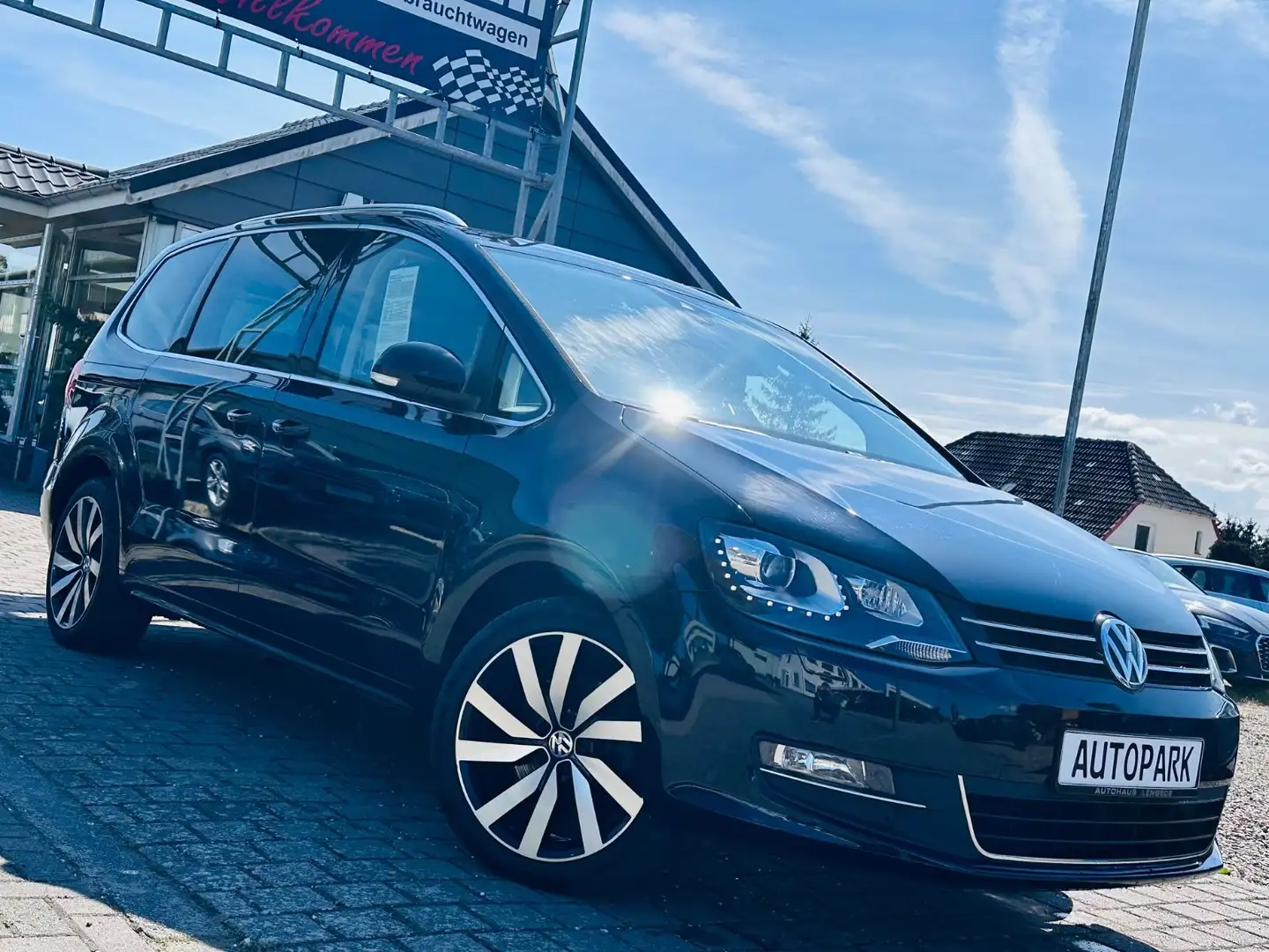 Volkswagen Sharan Highline *7 SITZE* EL. SCHIEBETÜREN*AHK* Schwarz - 1