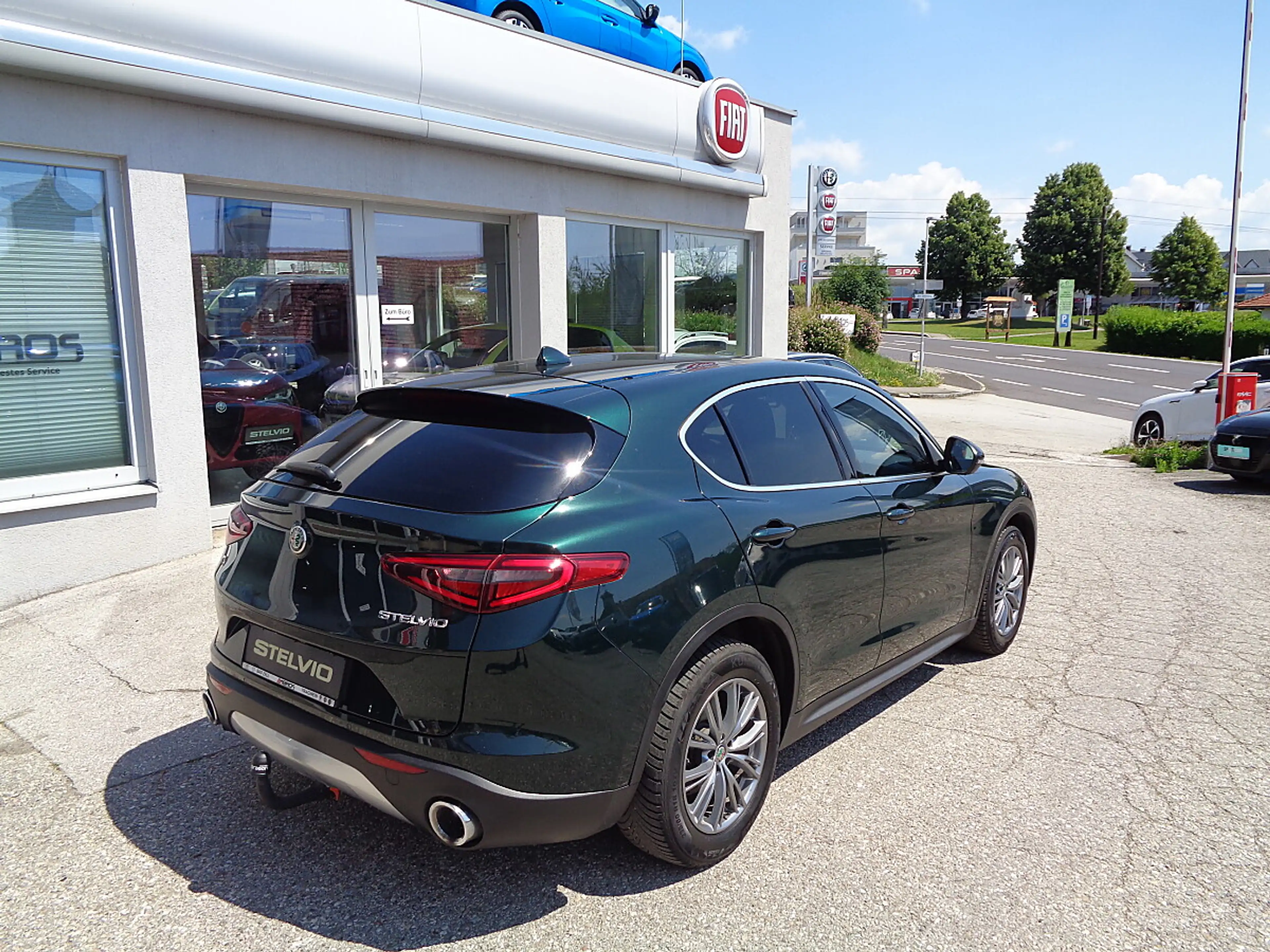 Alfa Romeo Stelvio Business 2,2 ATX AWD - XENON - NAVI - AHK ABNEH... — photo 3