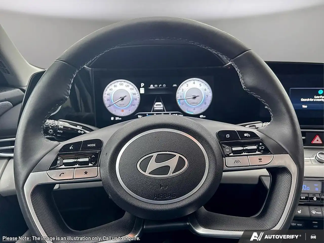 Hyundai ELANTRA fotografie Hyundai ELANTRA