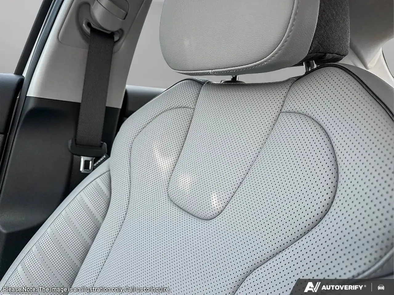 Hyundai ELANTRA fotografie Hyundai ELANTRA