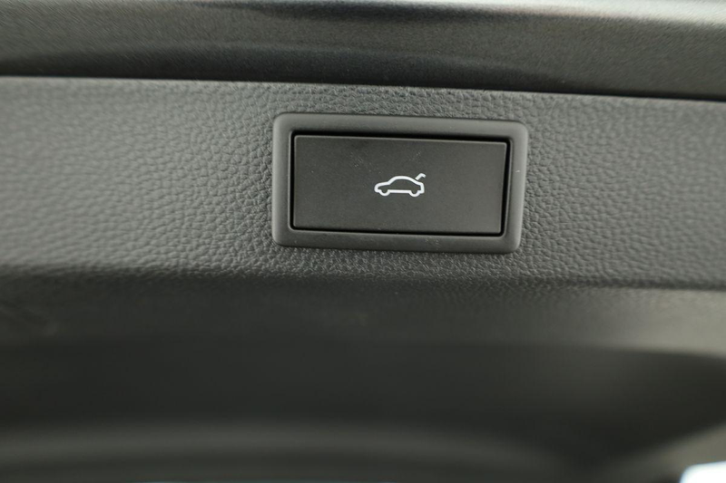 Skoda Karoq Sportline 1.5 TSI DSG Sportline, AHK, Navi, Mat... — photo 13