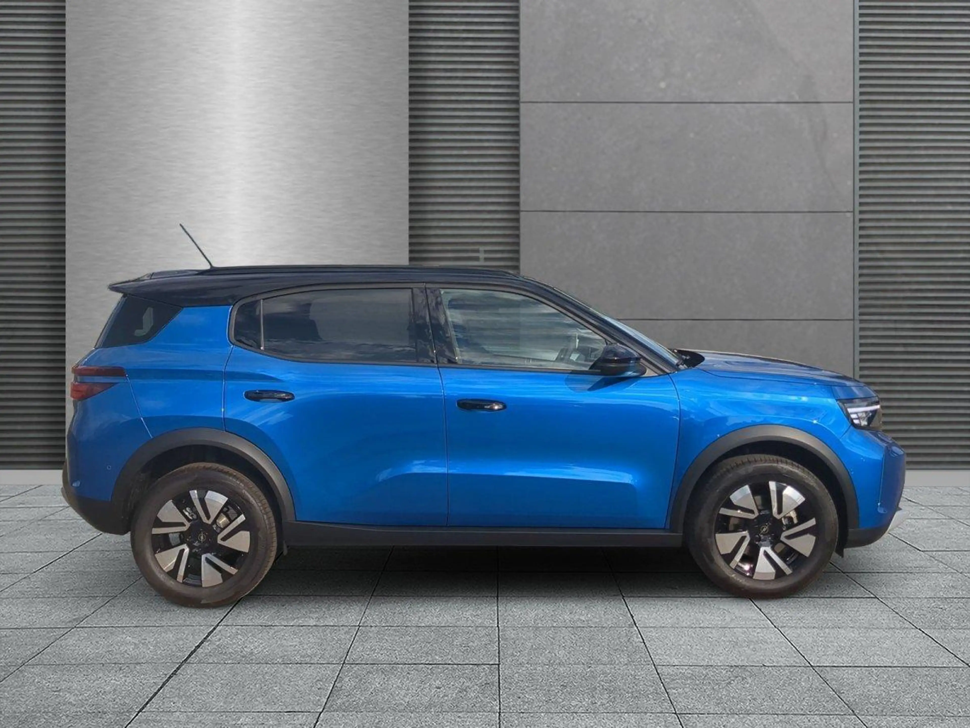 Opel Frontera Ultimate SHZ 145 Full-Hybrid e-DCT6 107 kW (145... — photo 2