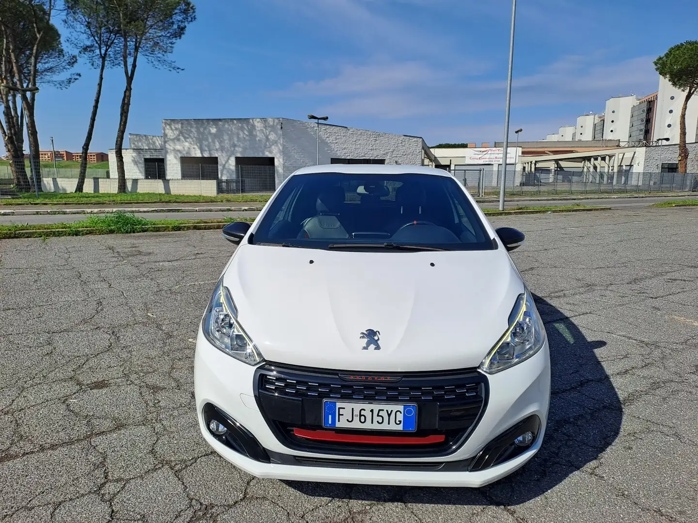 Peugeot 208 3p 1.6 thp Gti s&s 208cv - 1