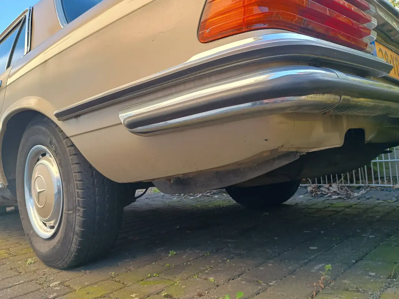 Mercedes-Benz 280 SE, foto 12