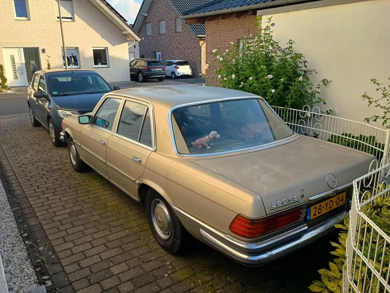 Mercedes-Benz 280 SE, foto 3
