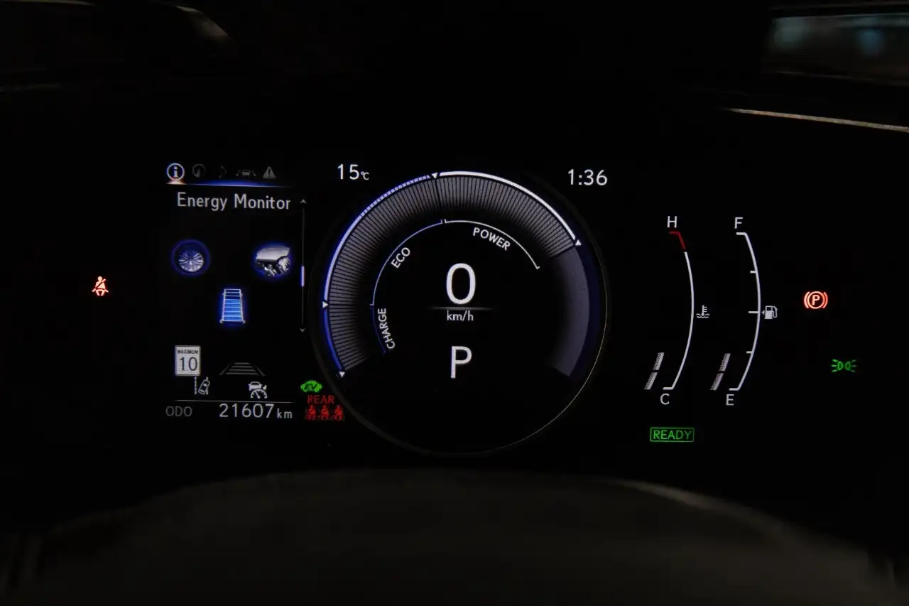 Lexus NX снимка Lexus NX